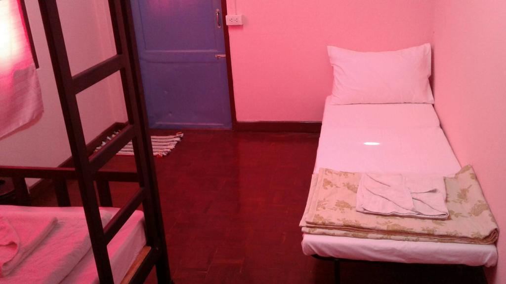Krabi Bed Sleep Vandrarhem Exteriör bild